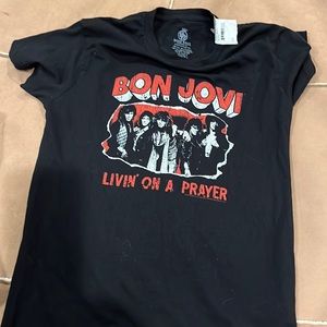 Graphics T-shirt. Bon Jovi band